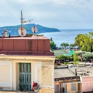 Apartment #24 Marie-claire Sea View/balcony/ac/5min Port, Villefranche-sur-Mer