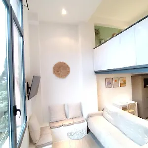 Apartment 35m2, Luminous Loft Close To The, Villefranche-sur-Mer